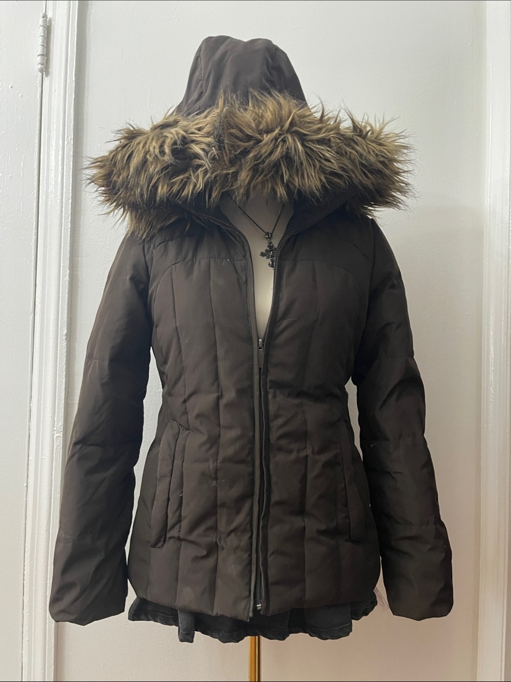 Women's Brown Hooded Puffer Coat with Faux Fur Trim